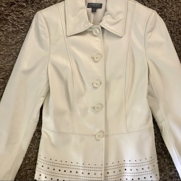 Classiques Entier Cream Laser Cut Scallop Hem Leather Jacket Size 2 - Picture 2 of 6